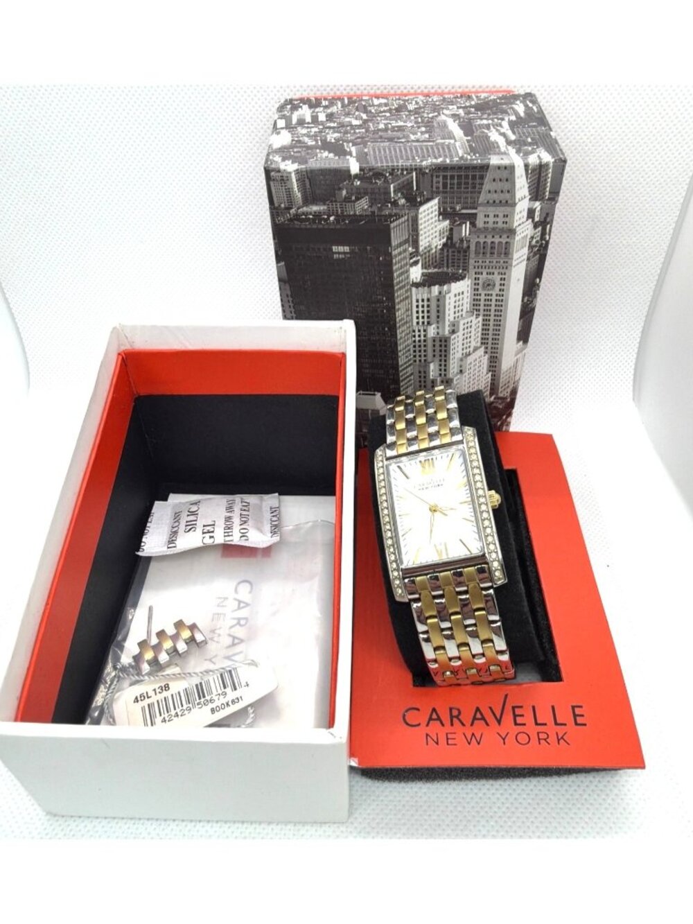 Caravelle New York Ladies Watch Box Tags Extra Links Parts Repair Non-Working - Picture 10 of 16